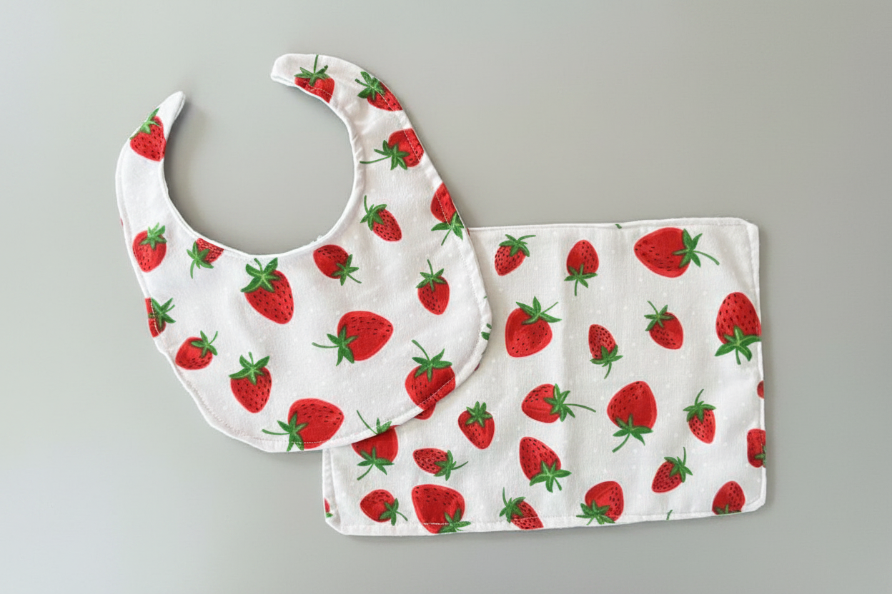 Strawberry Bib with Burp Cloth - Gray